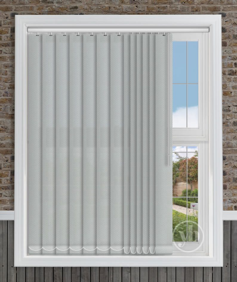 1.Ariana-Grey-Vert-Window