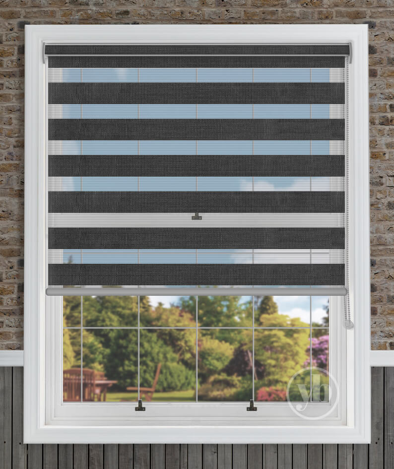 1.Capri-Anthracite-HERO-Correct-Pitch-VISION-CS