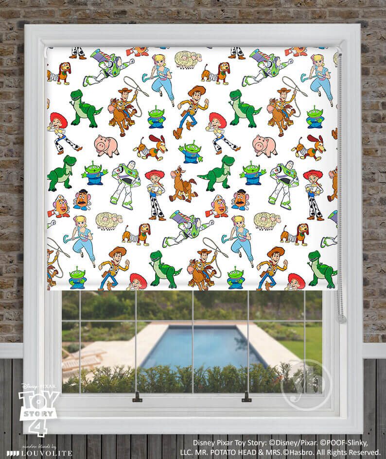 1.Disney-Toy-Story-window