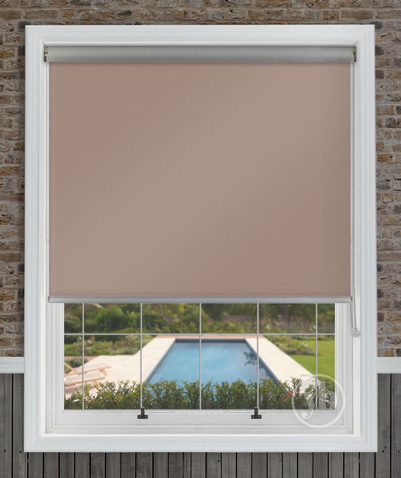 1.Hero-Senses-Rollerv-Palette-Taupe