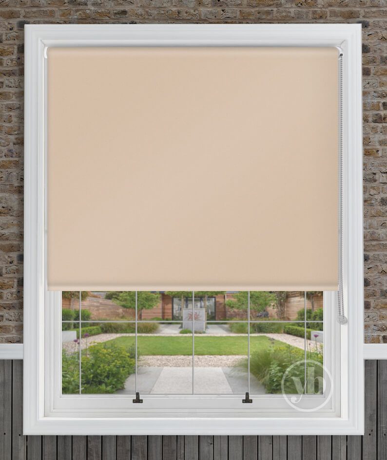 1.Polaris-Blackout-Beige-window