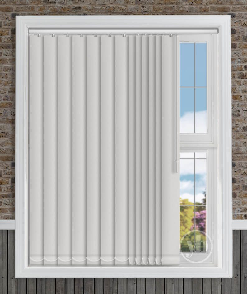 1.Polaris-Blackout-Iron-Vert-window