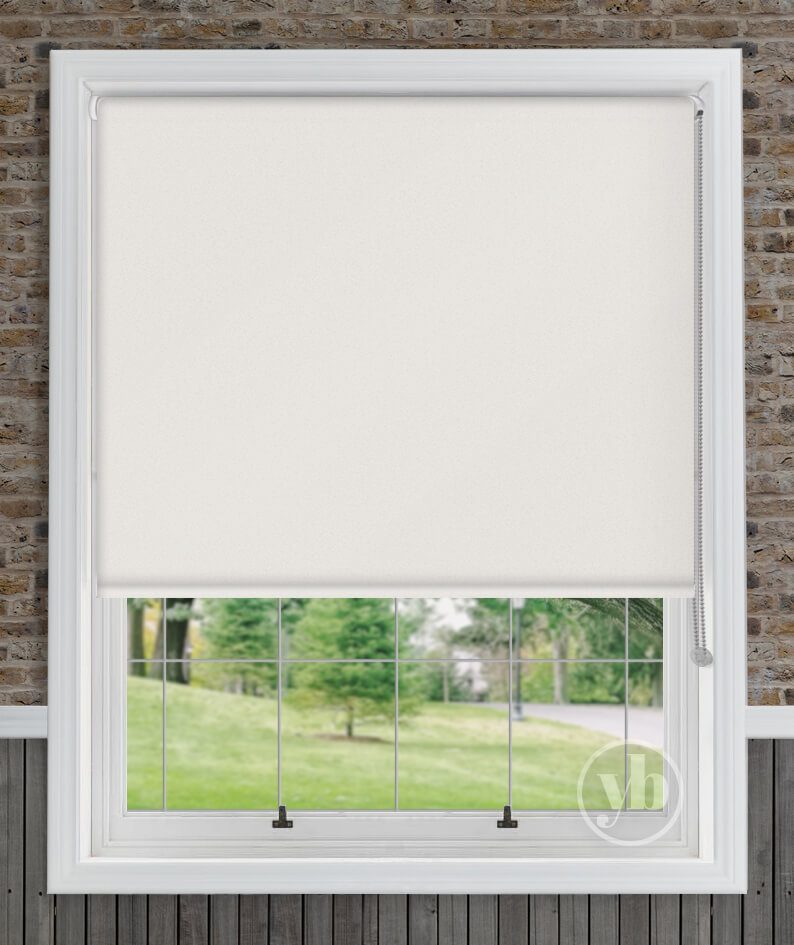 1.Polaris-Blackout-Satin-window