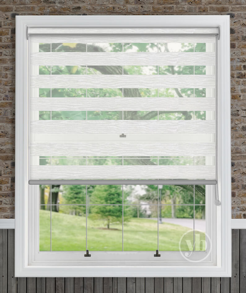 1.Tuscany-Ash-White-HERO-Correct-Pitch-VISION-CS