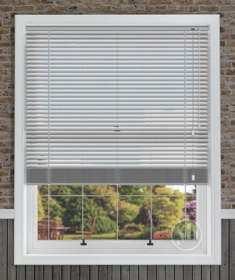 1.Venetian-Master-7113-Radiance-Silver