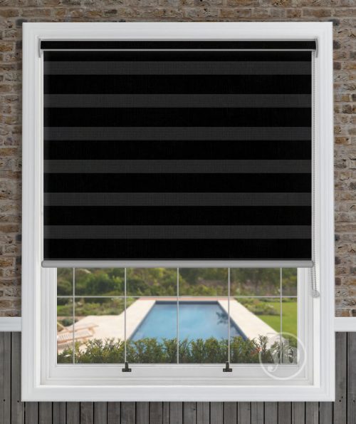 2.Capri-Black-HERO-Correct-Pitch-VISION-CS-closed