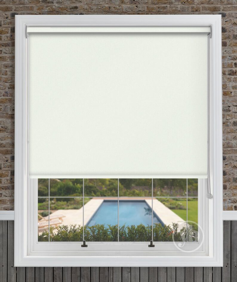 2.Palette-Bright-White-Cass