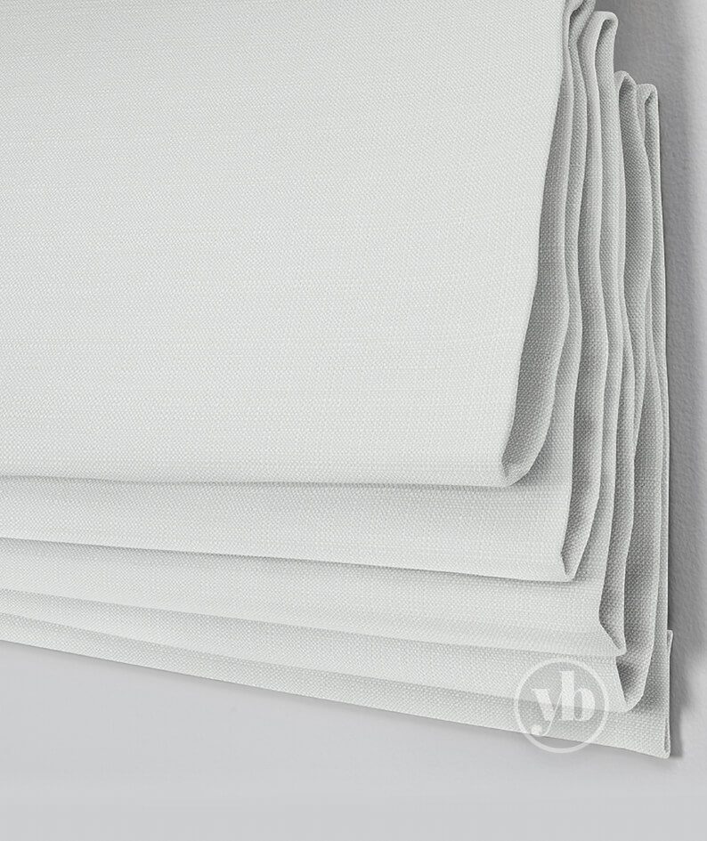2.ROMAN_CORNER_RMN0935_RATTAN_FROST
