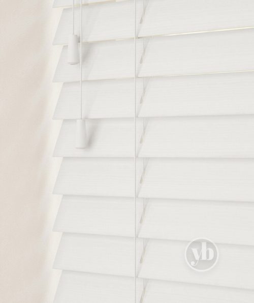 3.Serene-fine-grain-close-up
