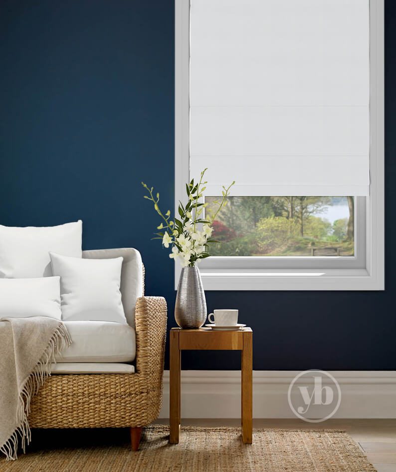 4.OASIS_WHITE-LIFESTYLE