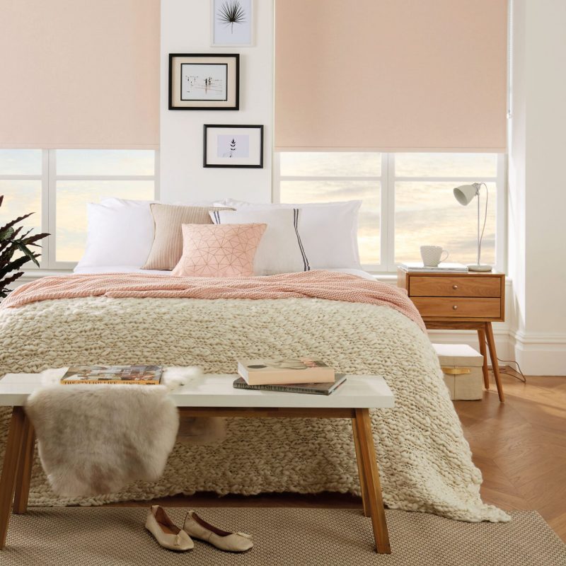 LL_2020_Roller_Skye_BO_Blush_Bed-scaled
