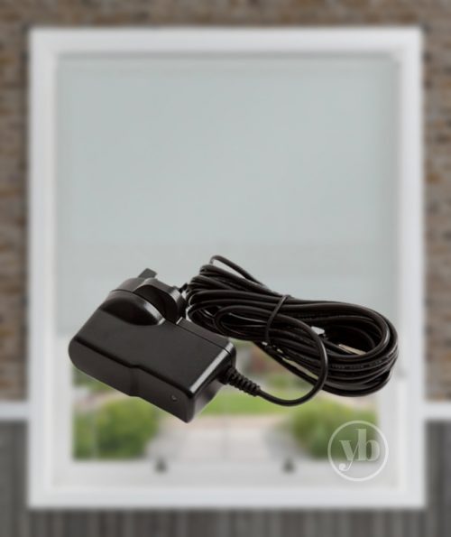 Louvolite Motorised Wall Charger HERO image